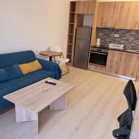 Hbq Apartment *